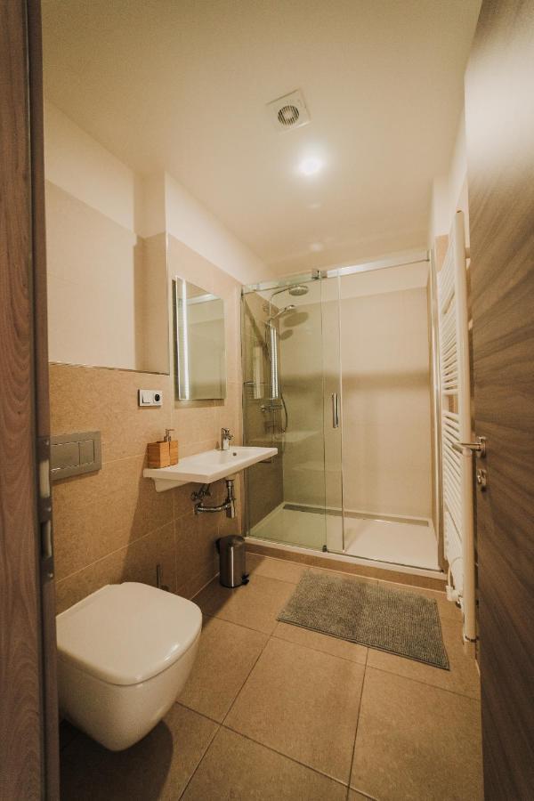 New Equipped Apartment In The City Center Plzeň Kültér fotó